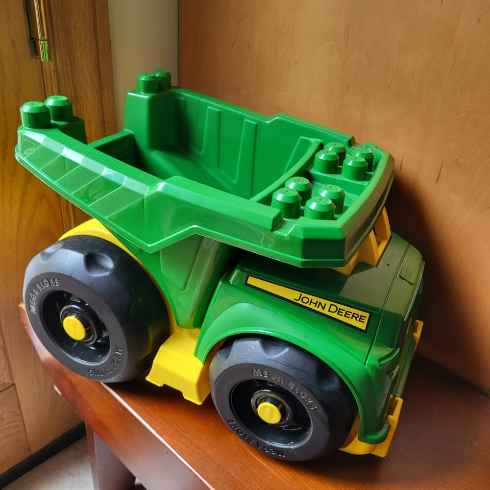 LARGE John Deere Mega Blocks Dump Truck